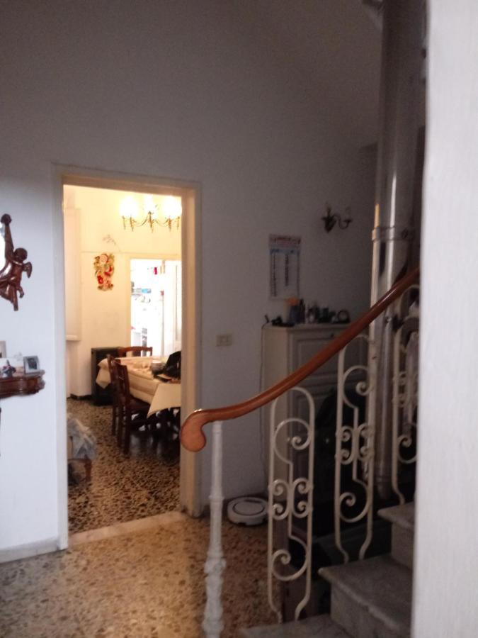 Casa Sara Villa Виареджо Екстериор снимка